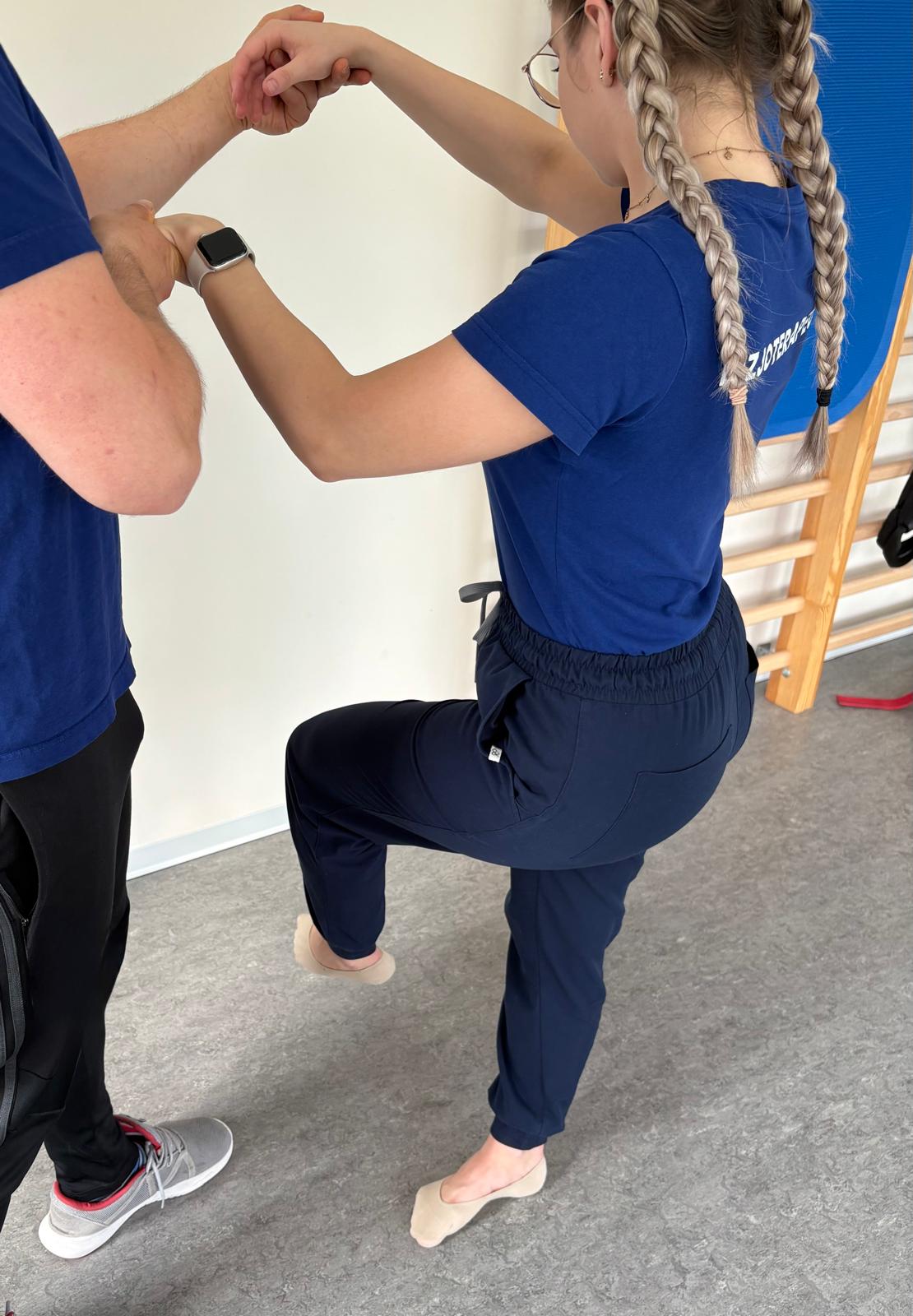 Graphic of meniscus function